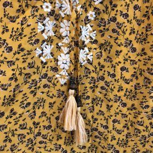 Mason & Belle Tops - MASON & BELLE EMBROIDERED FLORAL BLOUSE NWT Mason & Belle Tops - MASON & BELLE EMBROIDERED FLORAL BLOUSE NWT